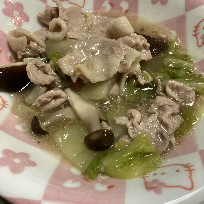 白菜、豚肉、きのこの中華炒め